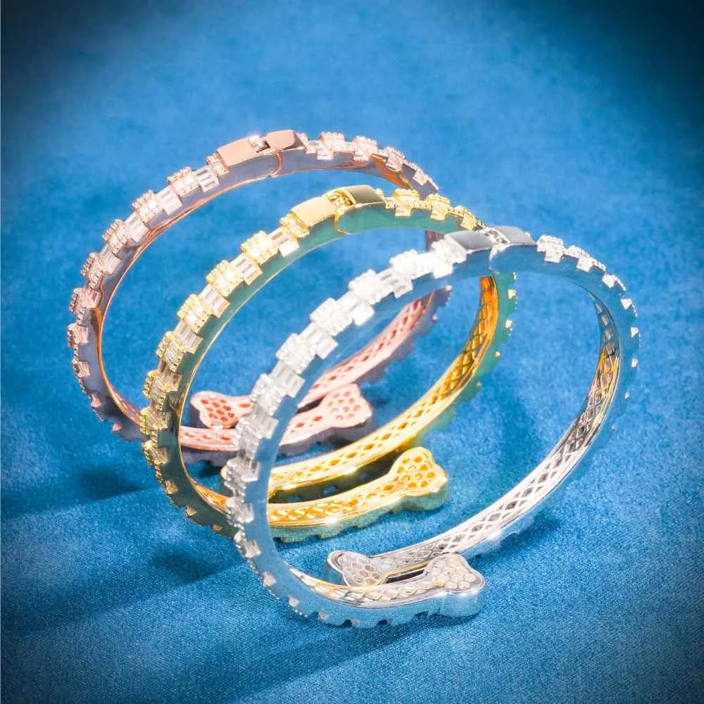 Heart Baguette Moissanite Bangle Bracelet 14K Gold
