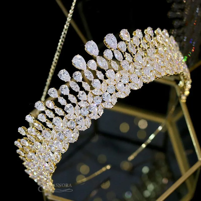 Queenly Water Drop Rhinestone Crown